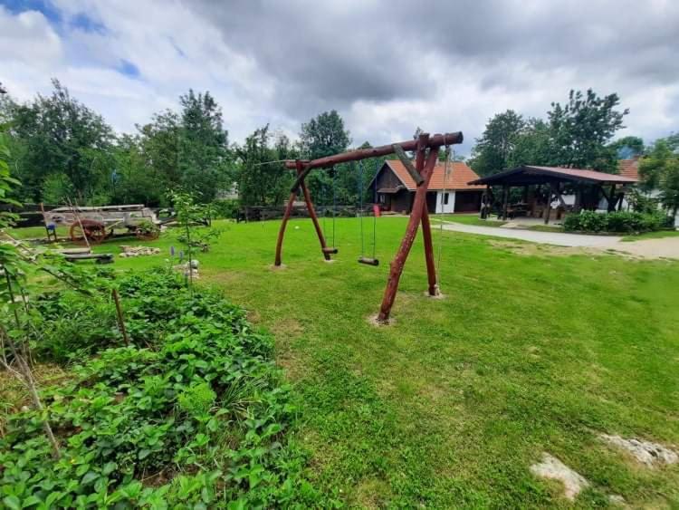 Ranch Farm Stay Rakovica Exteriér fotografie